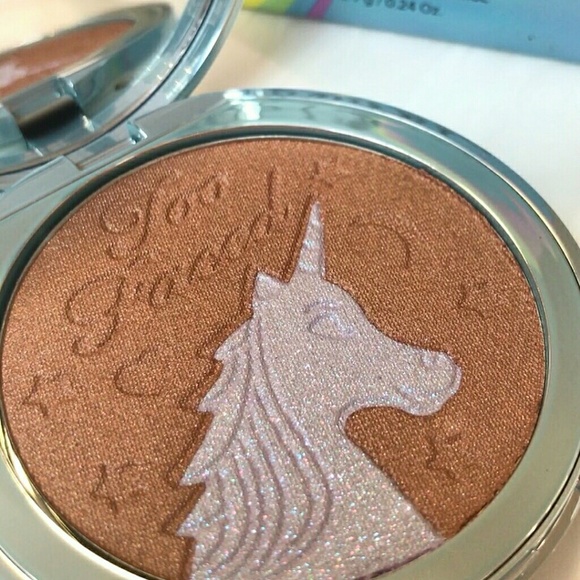 🌈🦄Too Faced 🆕 2 Lippies OR 1 bronzer - Picture 8 of 8